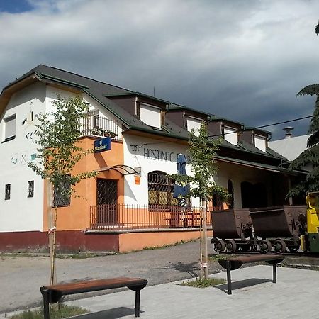 Hostinec Banik Lubela Екстер'єр фото