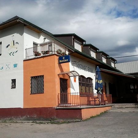 Hostinec Banik Lubela Екстер'єр фото