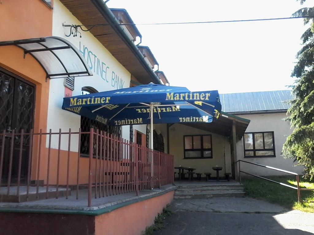 Hostinec Banik Lubela Екстер'єр фото